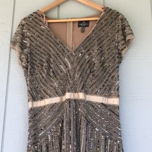 Adrianna papell gatsby style beaded gown